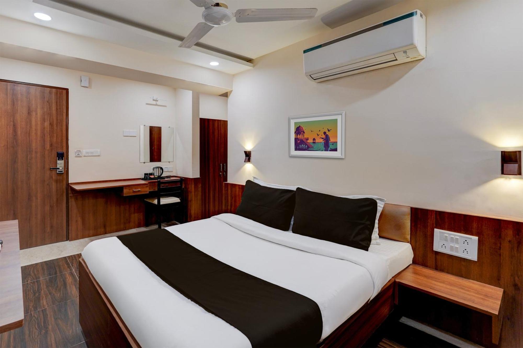 Townhouse Oriental Inn Csennai Kültér fotó