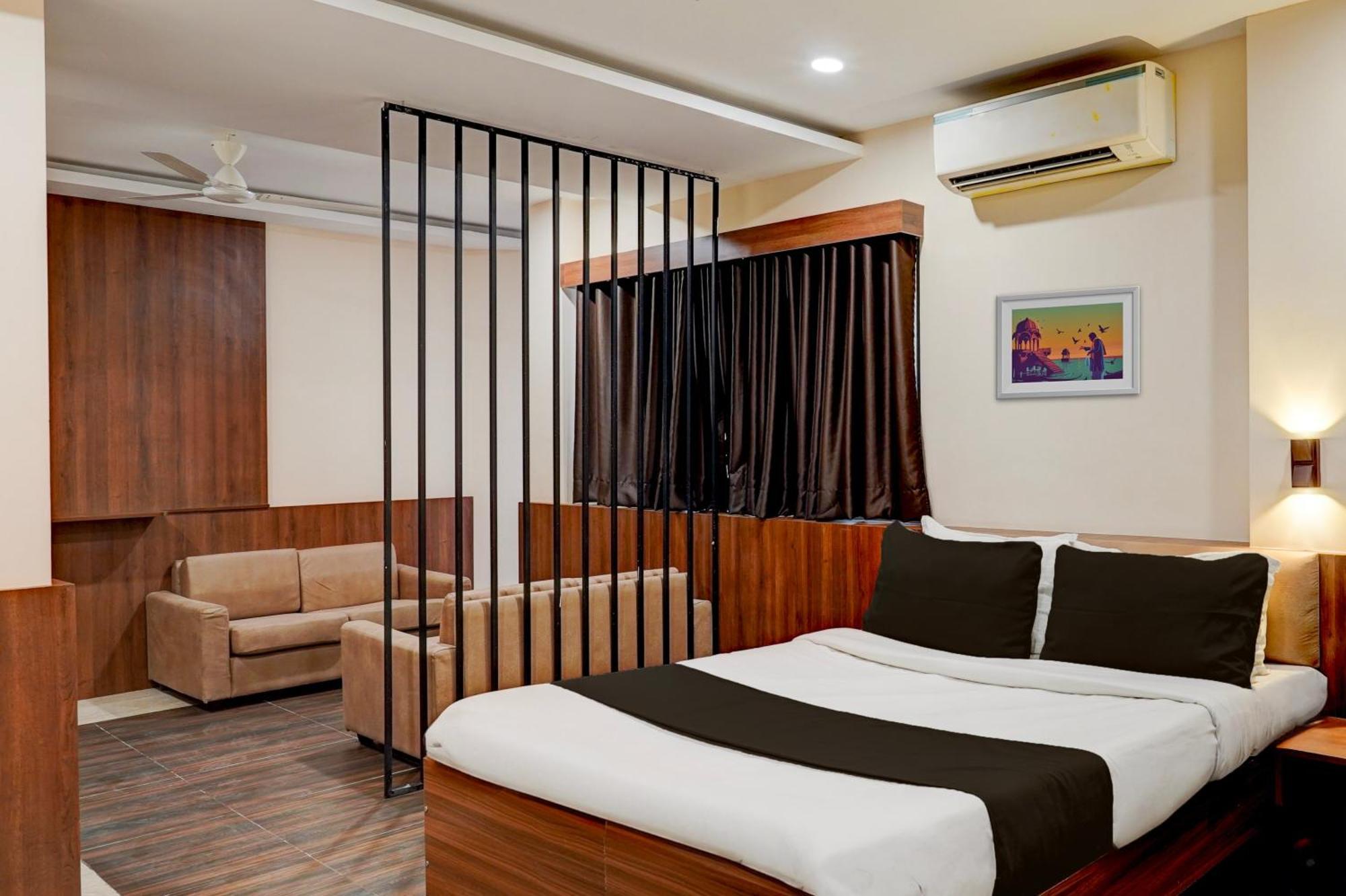 Townhouse Oriental Inn Csennai Kültér fotó