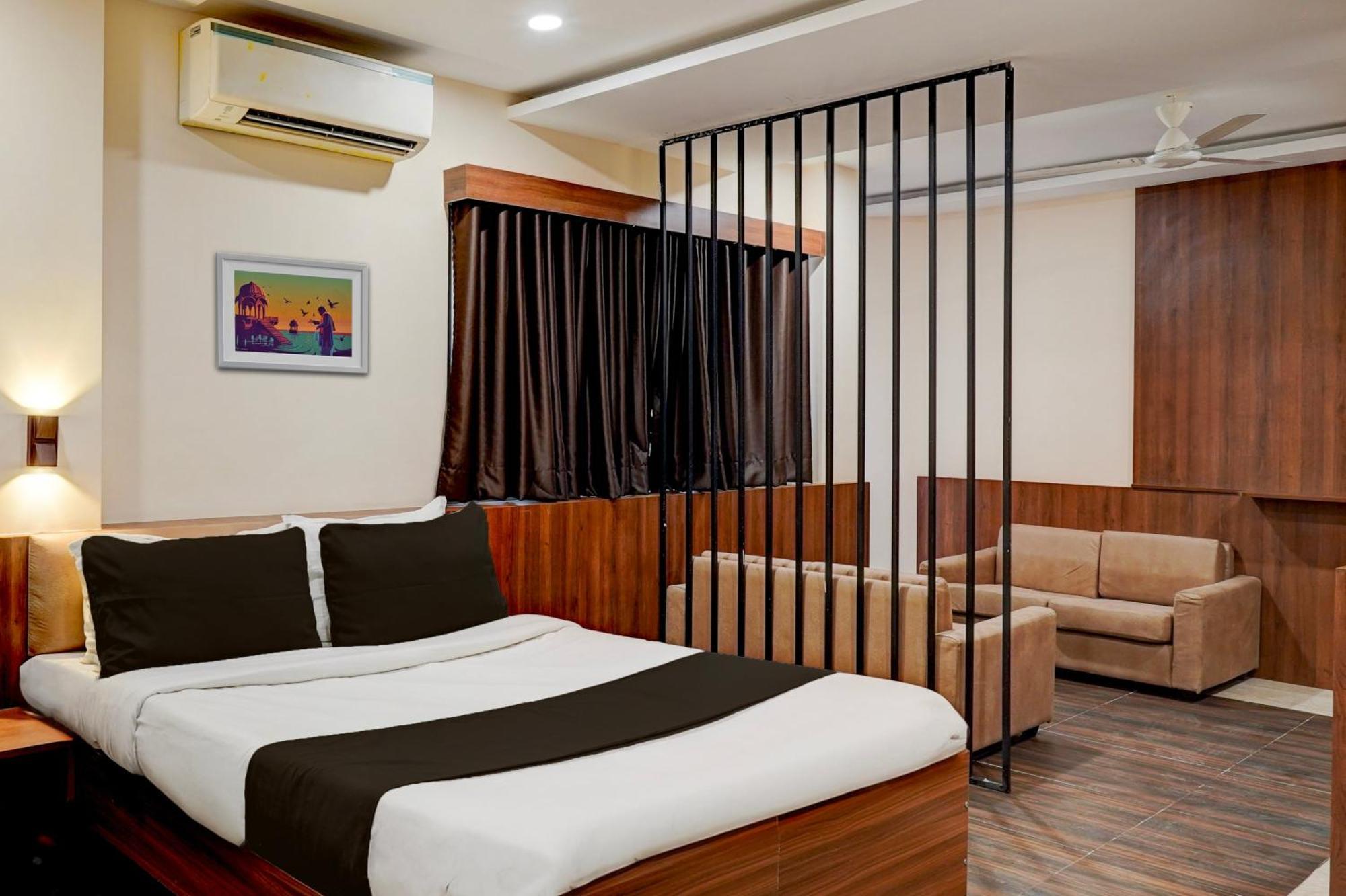 Townhouse Oriental Inn Csennai Kültér fotó