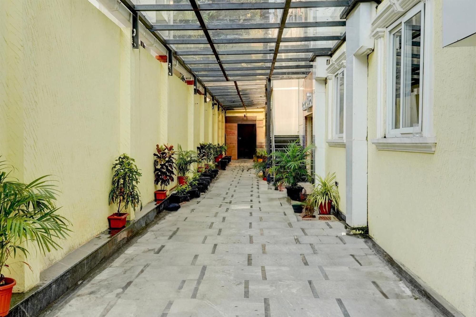 Townhouse Oriental Inn Csennai Kültér fotó
