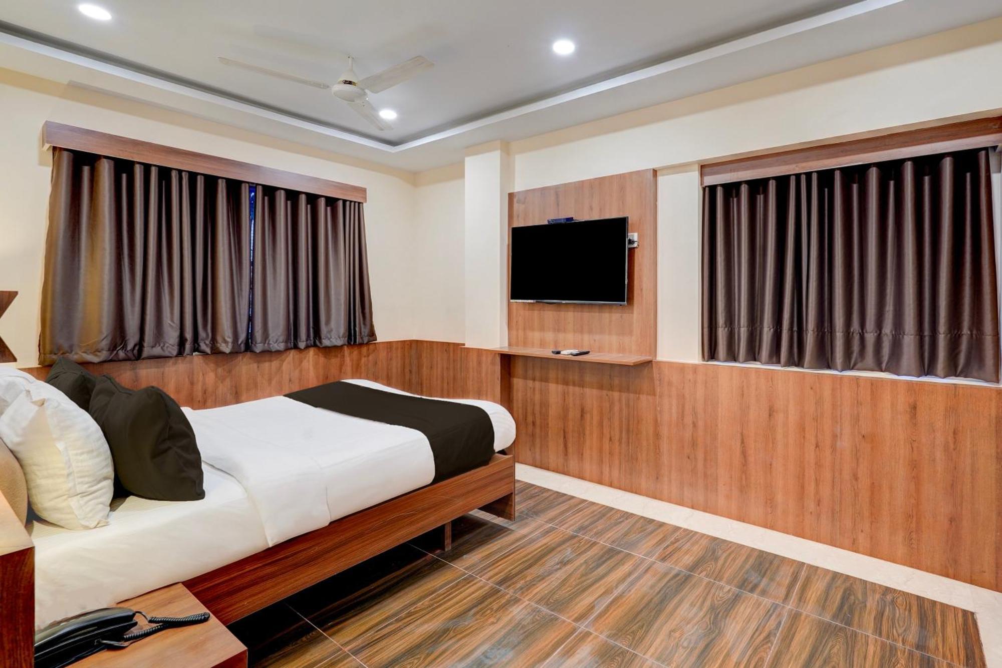 Townhouse Oriental Inn Csennai Kültér fotó